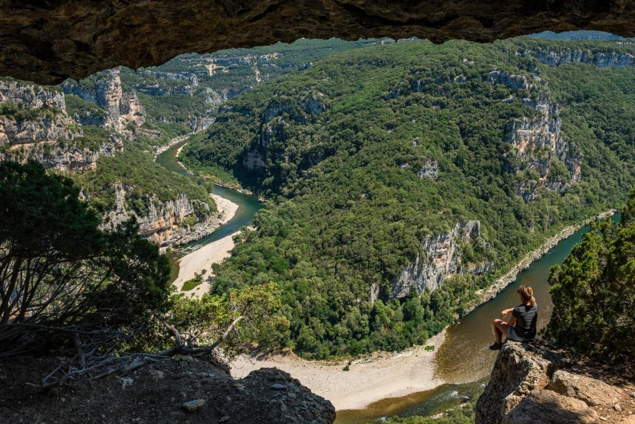 Roulottes Et Cabanes De Saint Cerice Vogue Bagian luar foto
